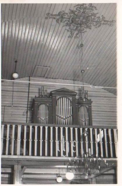 Organy podarowane przez proboszcza z Osiecka